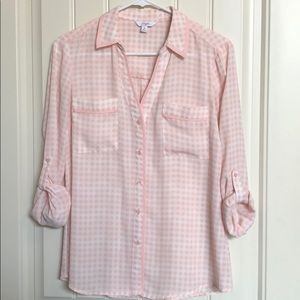 Candies like new peach and white print blouse.